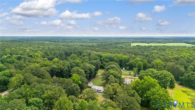 11211 Quaker Rd, Dinwiddie, VA 23841