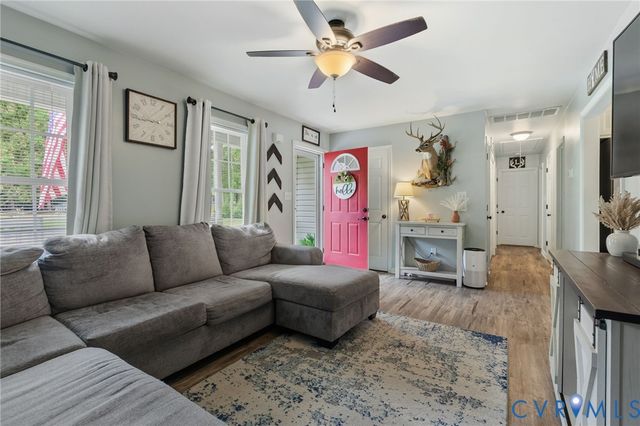 11211 Quaker Rd, Dinwiddie, VA 23841