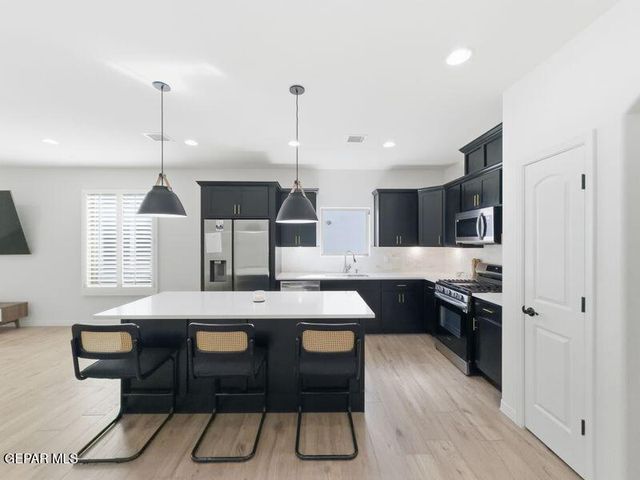 274 Glenlivet Way, El Paso, TX 79928