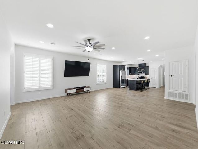 274 Glenlivet Way, El Paso, TX 79928