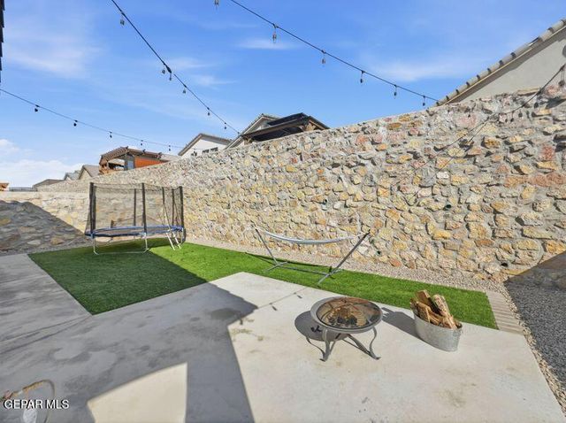 274 Glenlivet Way, El Paso, TX 79928