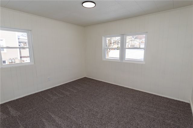 1230 Vine St, Connellsville, PA 15425