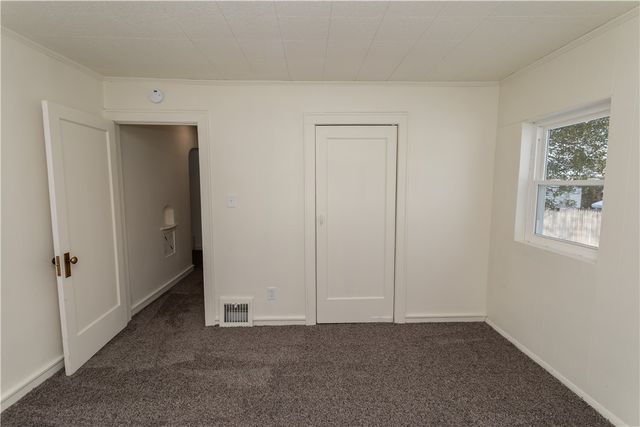 1230 Vine St, Connellsville, PA 15425