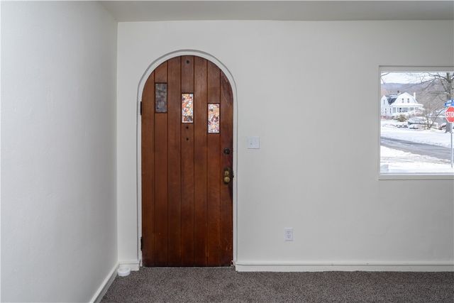 1230 Vine St, Connellsville, PA 15425