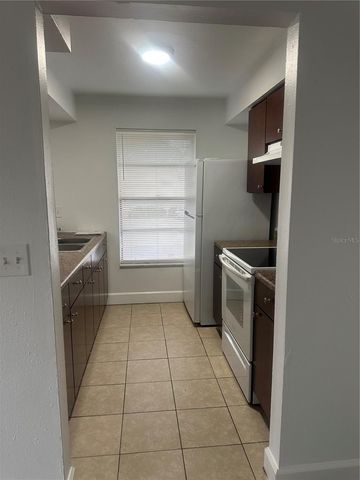 8434 CAMDEN STREET D, Tampa, FL 33614