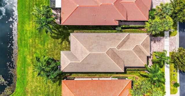 15737 CRYSTAL WATERS DRIVE, Wimauma, FL 33598