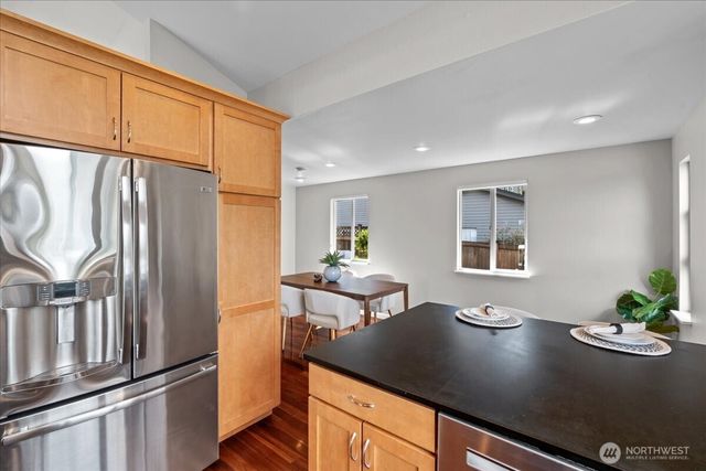 16813 NE 33rd Street, Bellevue, WA 98008
