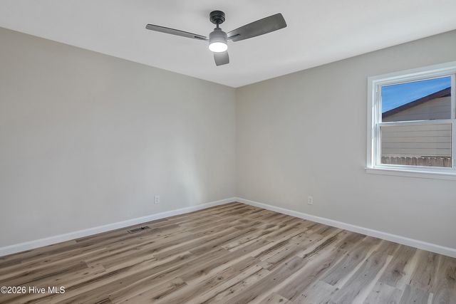 1034 Crayton Circle, Fayetteville, NC 28314