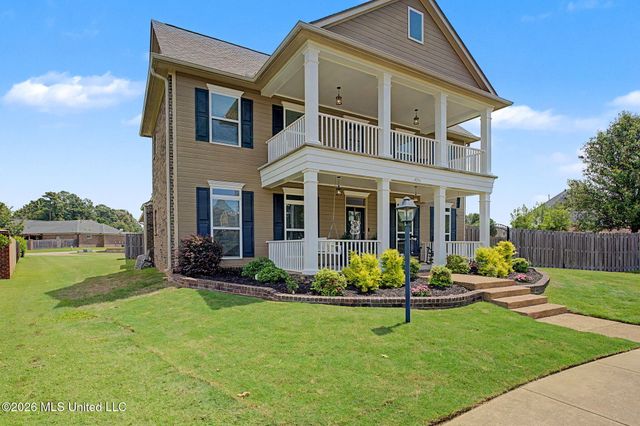 4894 N Terrace Stone Drive, Olive Branch, MS 38654