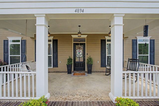 4894 N Terrace Stone Drive, Olive Branch, MS 38654