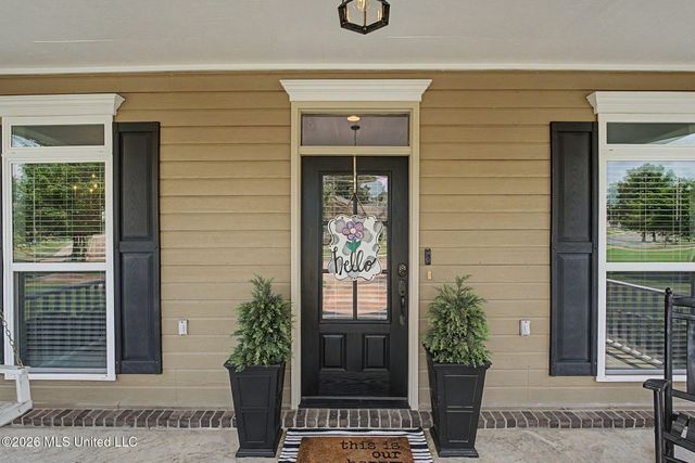 4894 N Terrace Stone Drive, Olive Branch, MS 38654