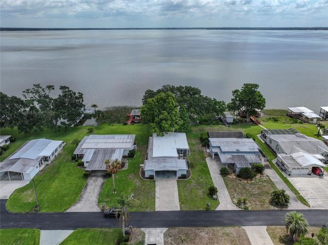 34232 ISLAND DRIVE, Leesburg, FL 34788