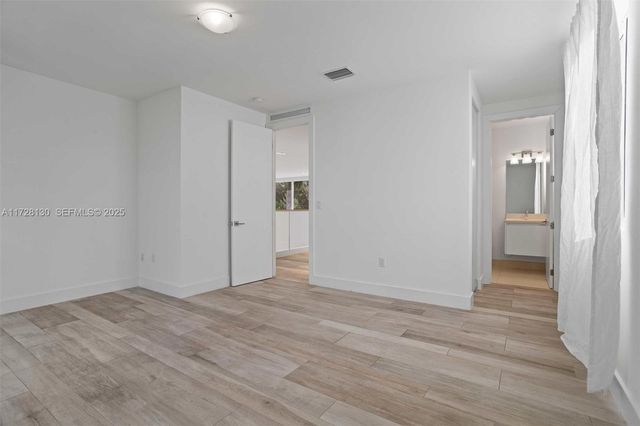 10296 NW 74th Terrace, Doral, FL 33178