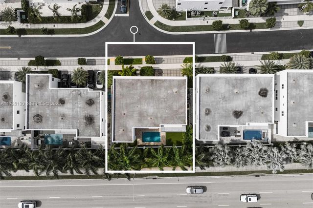 10296 NW 74th Terrace, Doral, FL 33178