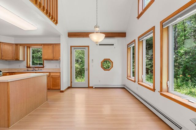 33 Mountain View Road, Temple, NH 03084
