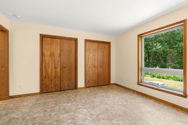 33 Mountain View Road, Temple, NH 03084