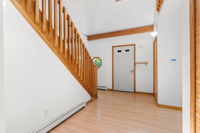 33 Mountain View Road, Temple, NH 03084