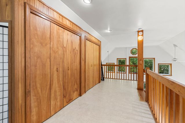 33 Mountain View Road, Temple, NH 03084