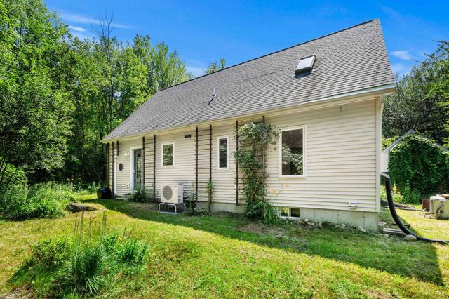 33 Mountain View Road, Temple, NH 03084