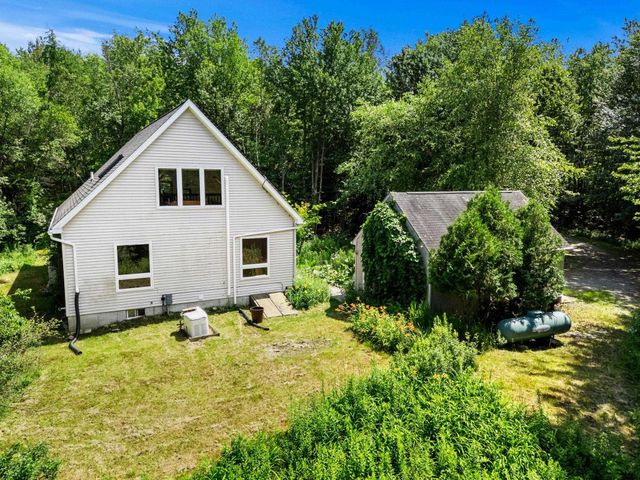 33 Mountain View Road, Temple, NH 03084