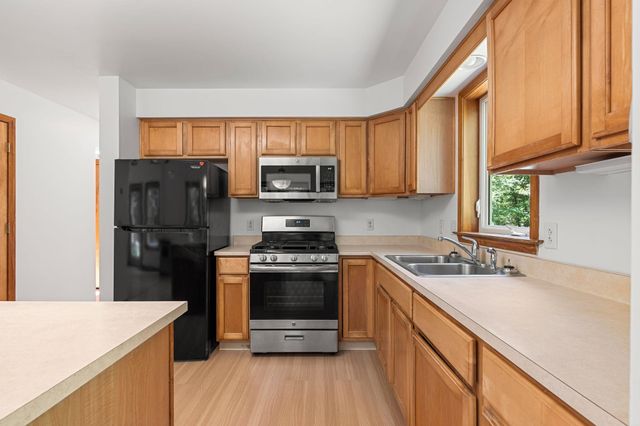 33 Mountain View Road, Temple, NH 03084