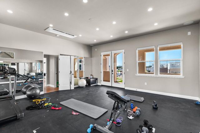 19450 Hidden Lakes Ln, Acampo, CA 95220