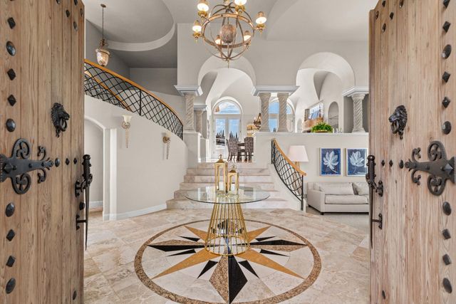 19450 Hidden Lakes Ln, Acampo, CA 95220