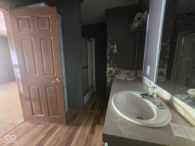 10877 McCracken Drive, Poland, IN 47868