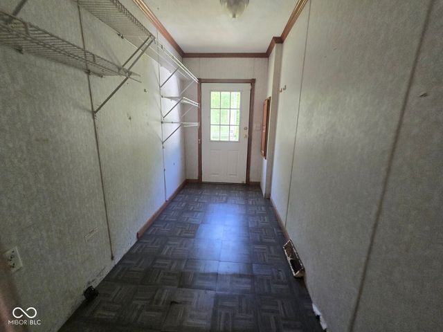 10877 McCracken Drive, Poland, IN 47868