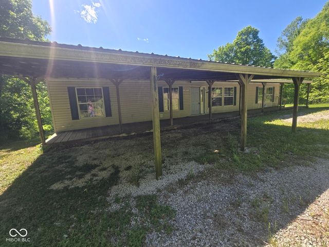 10877 McCracken Drive, Poland, IN 47868