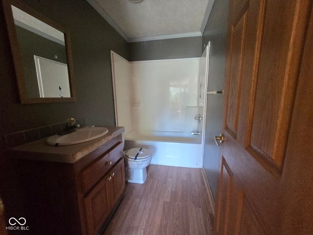 10877 McCracken Drive, Poland, IN 47868