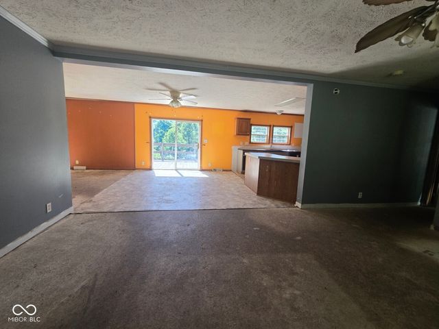 10877 McCracken Drive, Poland, IN 47868