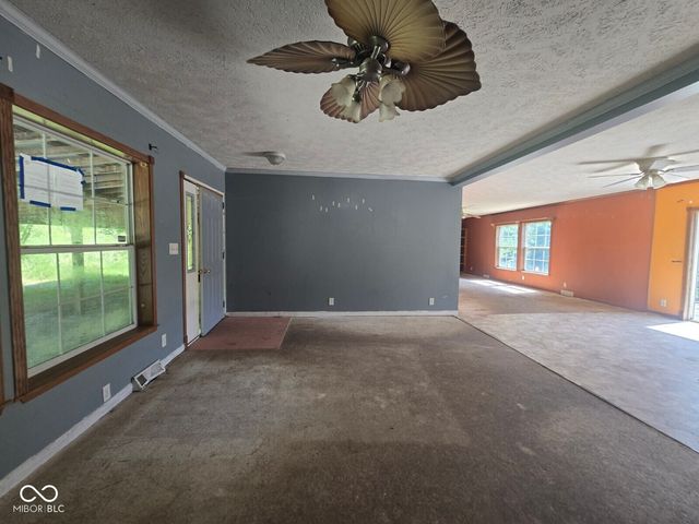 10877 McCracken Drive, Poland, IN 47868