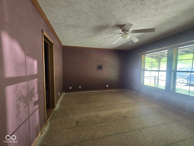 10877 McCracken Drive, Poland, IN 47868