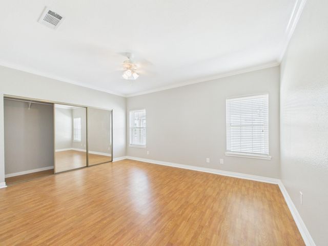 4001 Tanglewilde Street 709, Houston, TX 77063