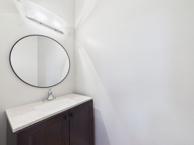 4001 Tanglewilde Street 709, Houston, TX 77063