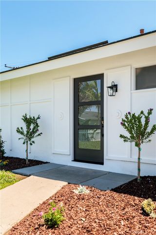 9312 Nautilus, Huntington Beach, CA 92646