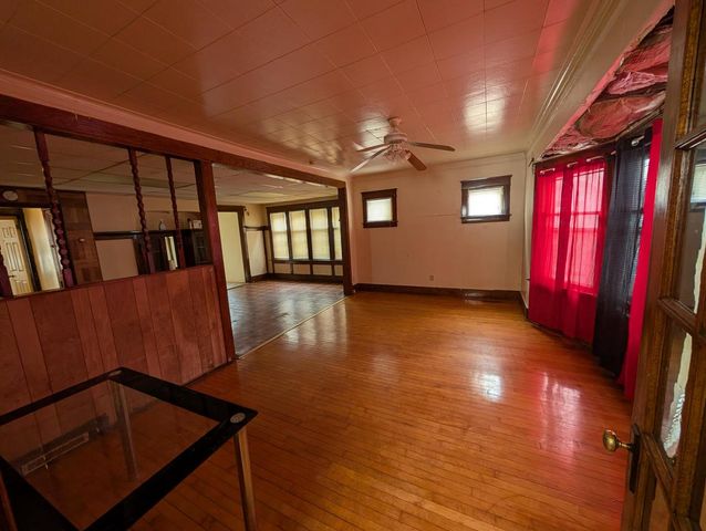 2538 N Hubbard STREET, Milwaukee, WI 53212