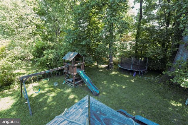 1710 MARK LN, Rockville, MD 20852