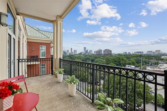 3820 Roswell NE Road 1004, Atlanta, GA 30342