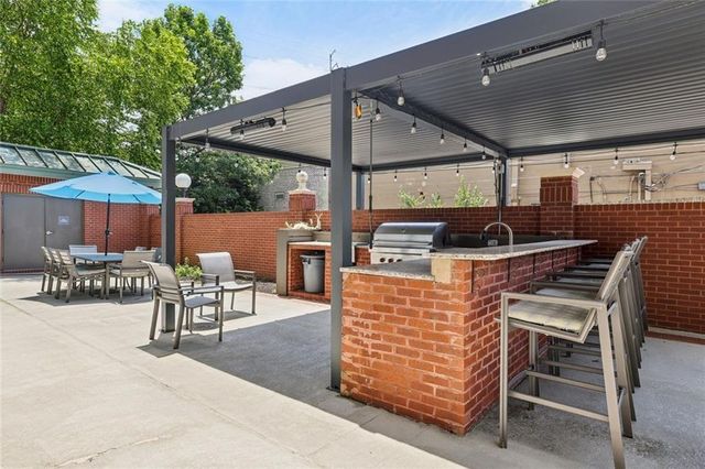 3820 Roswell NE Road 1004, Atlanta, GA 30342