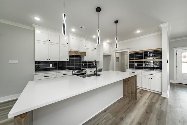 224 Michelle Drive, Beebe, AR 72012