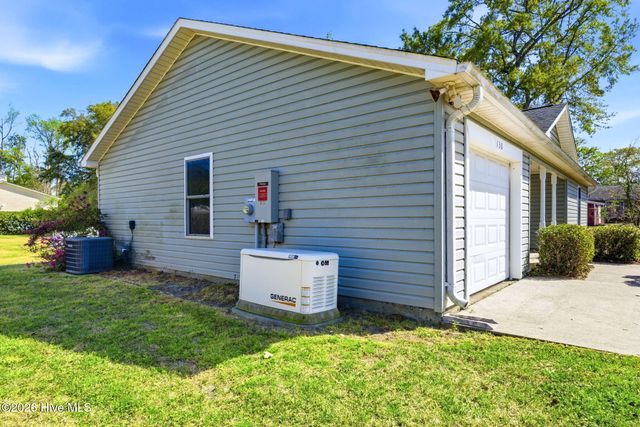 130 Fairview Road, Leland, NC 28451