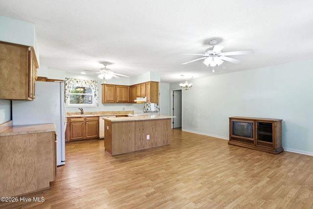 130 Fairview Road, Leland, NC 28451