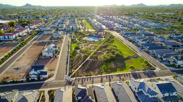 5016 E Gallop Way, Scottsdale, AZ 85254