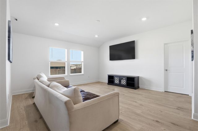 109 Bruin Paw DR, Georgetown, TX 78628