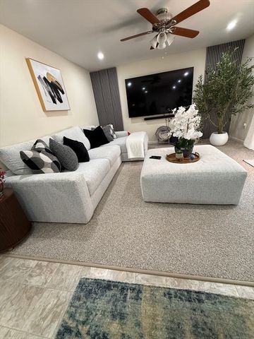 36 Caffoni 17, Leominster, MA 01453
