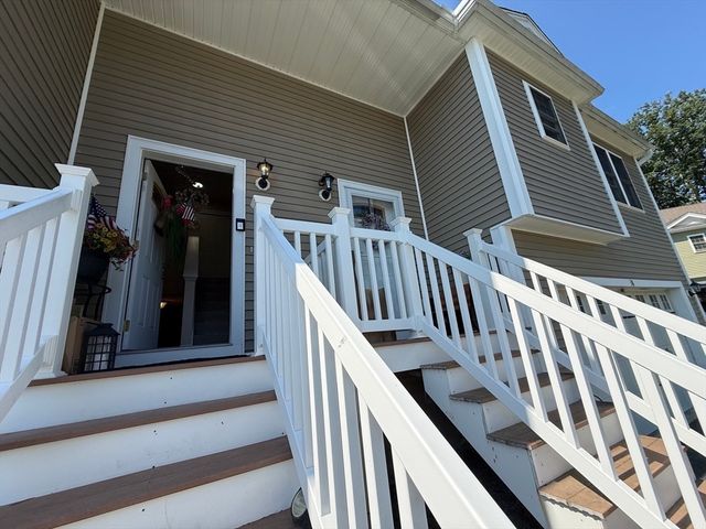 36 Caffoni 17, Leominster, MA 01453