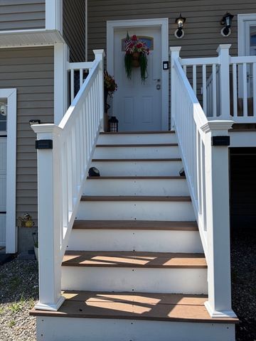 36 Caffoni 17, Leominster, MA 01453