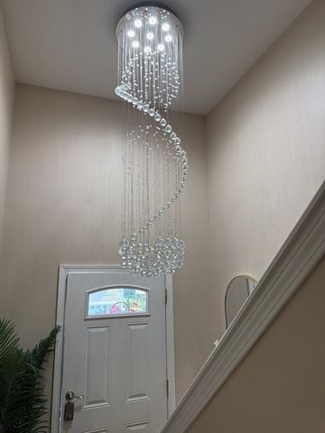 36 Caffoni 17, Leominster, MA 01453